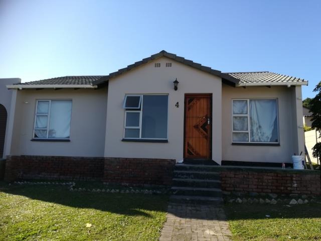 2 Bedroom Property for Sale in Amalinda Eastern Cape